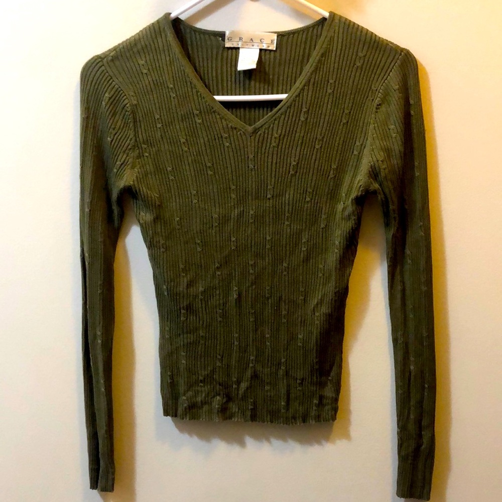 Grace knitwear size: small